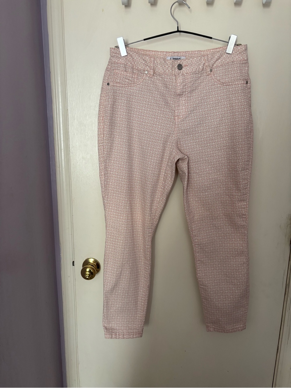EUC d.jeans Pink Geo-Print Slim Jeans, Size 14